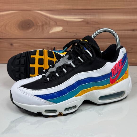 NIKE Air Max 95 SE Windbreaker White/University Gold-Teal-Red AJ2018-123 W sz 7 - Picture 1 of 16